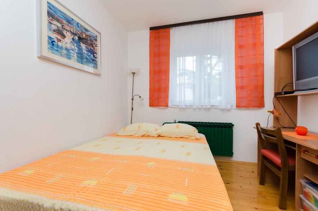 Apartment Bozena 푸나트 외부 사진